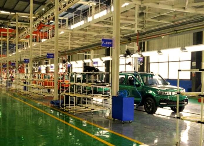 公司不僅擁有乘用車及商用車整車(包含新能源車型)的生產資質,還位于